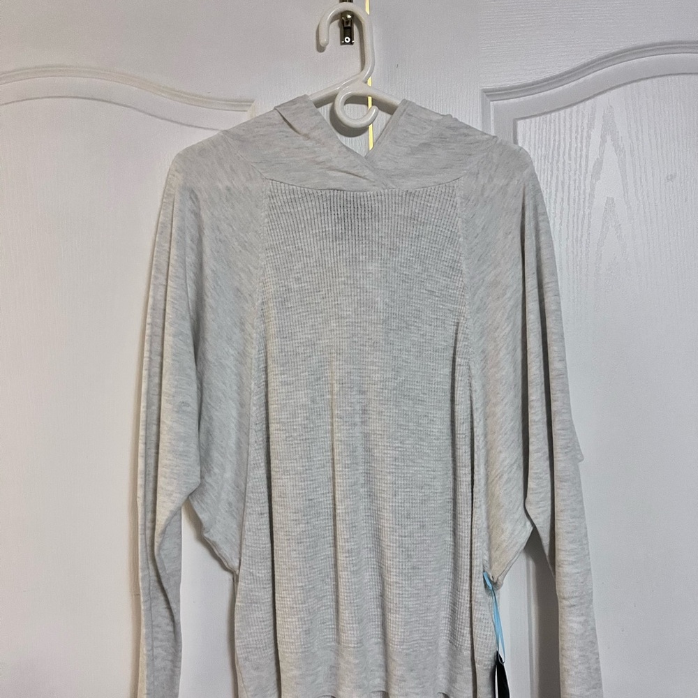 NWT Cynthia Rowley Soft Cream Sweater